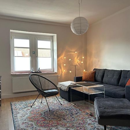 Schoene Neue 4 Zimmer Wohnung Mit Sued-Balkon Bis 8 Personen 萨勒河畔瑙姆堡 外观 照片
