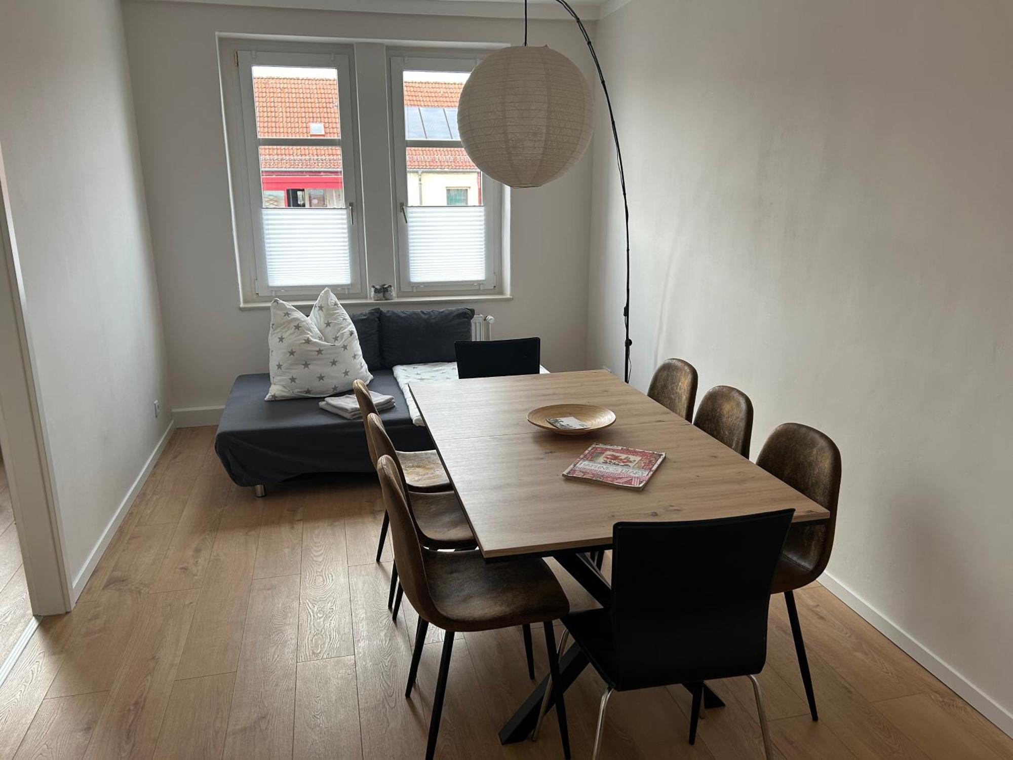 Schoene Neue 4 Zimmer Wohnung Mit Sued-Balkon Bis 8 Personen 萨勒河畔瑙姆堡 外观 照片