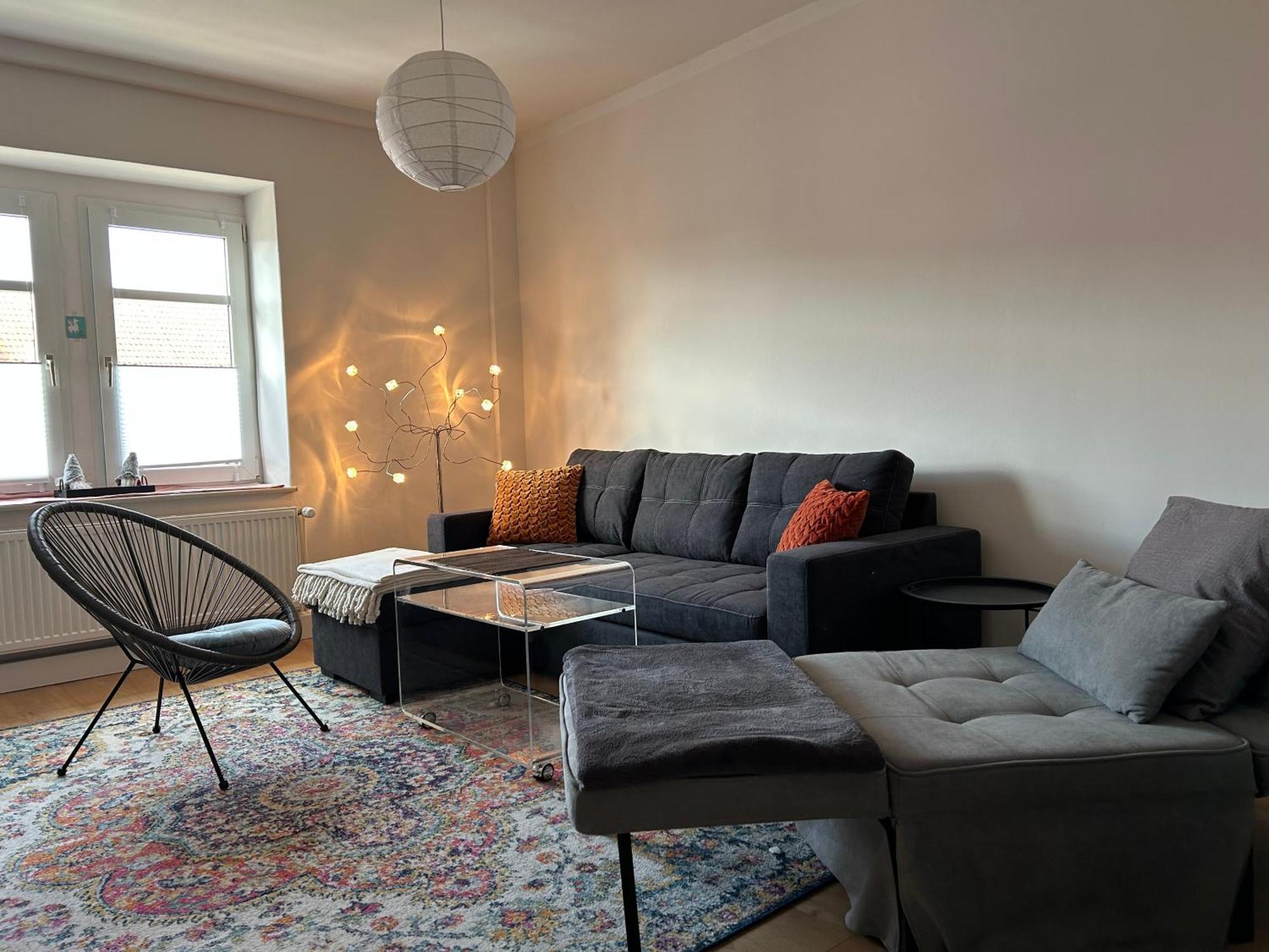 Schoene Neue 4 Zimmer Wohnung Mit Sued-Balkon Bis 8 Personen 萨勒河畔瑙姆堡 外观 照片