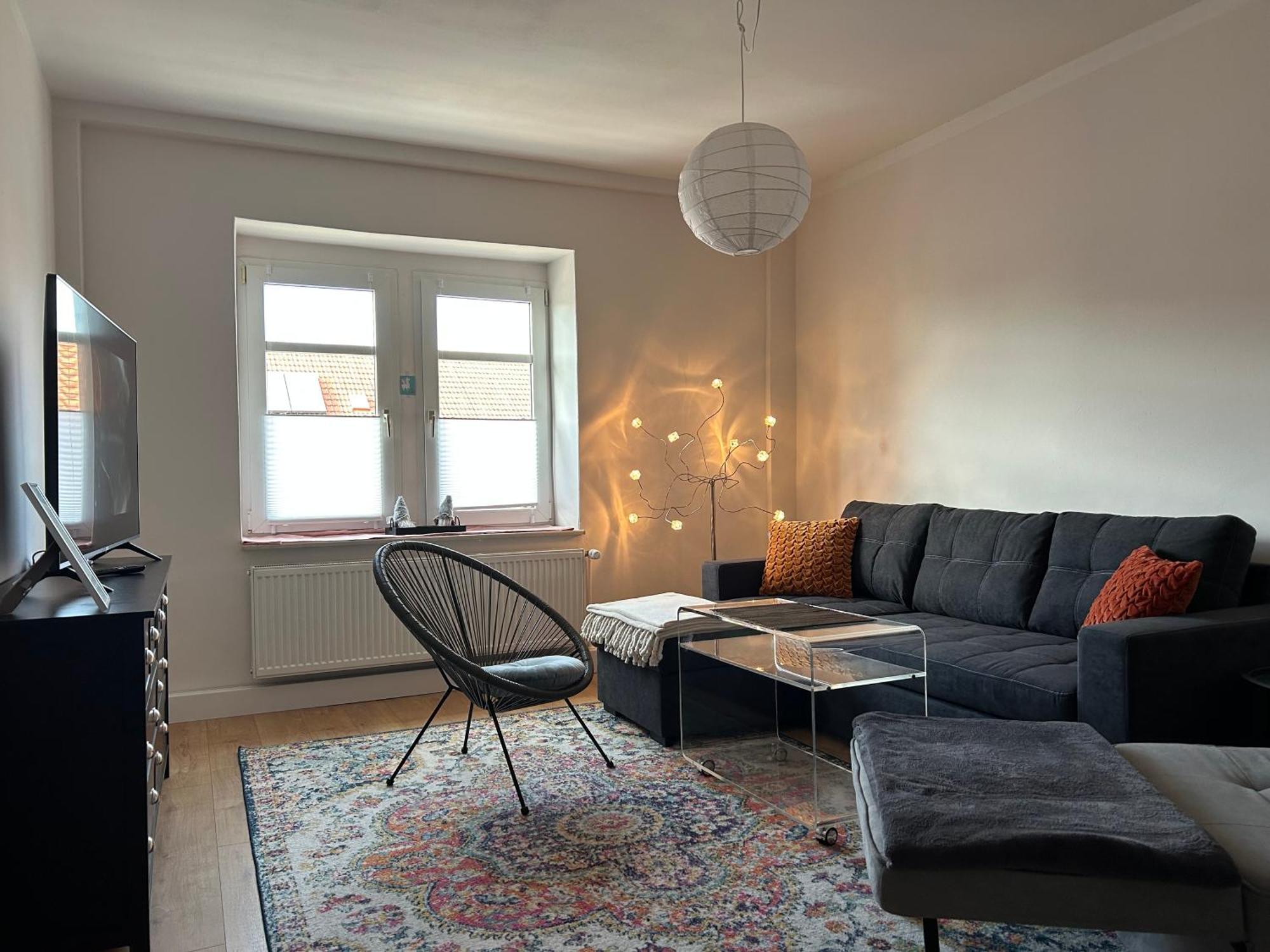 Schoene Neue 4 Zimmer Wohnung Mit Sued-Balkon Bis 8 Personen 萨勒河畔瑙姆堡 外观 照片